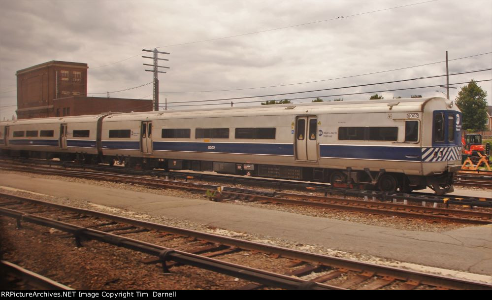 MNCR 8002